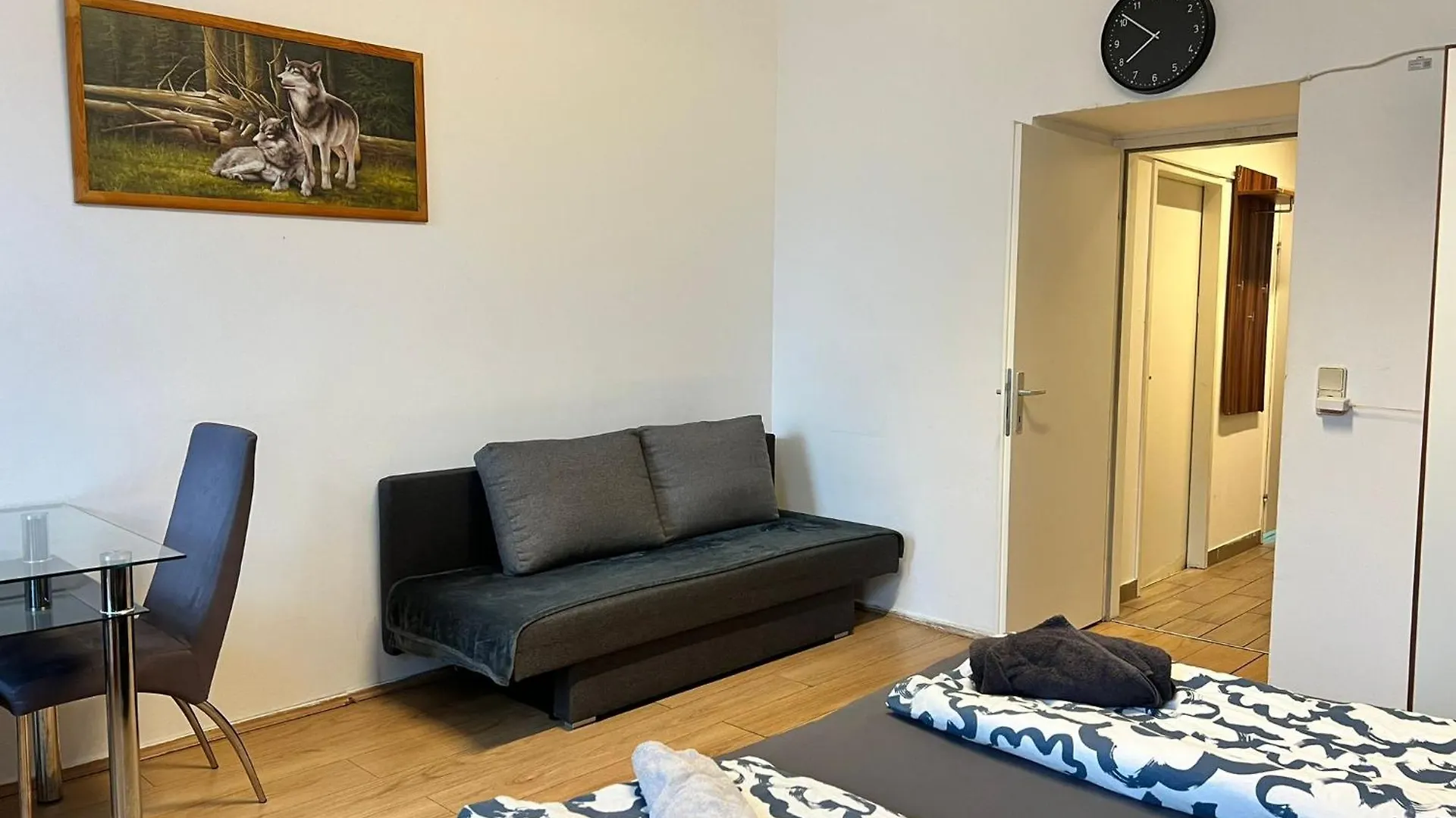 Neat 1Br Apt. Simmering - Ideal For Longstays ウィーン 0*,  オーストリア