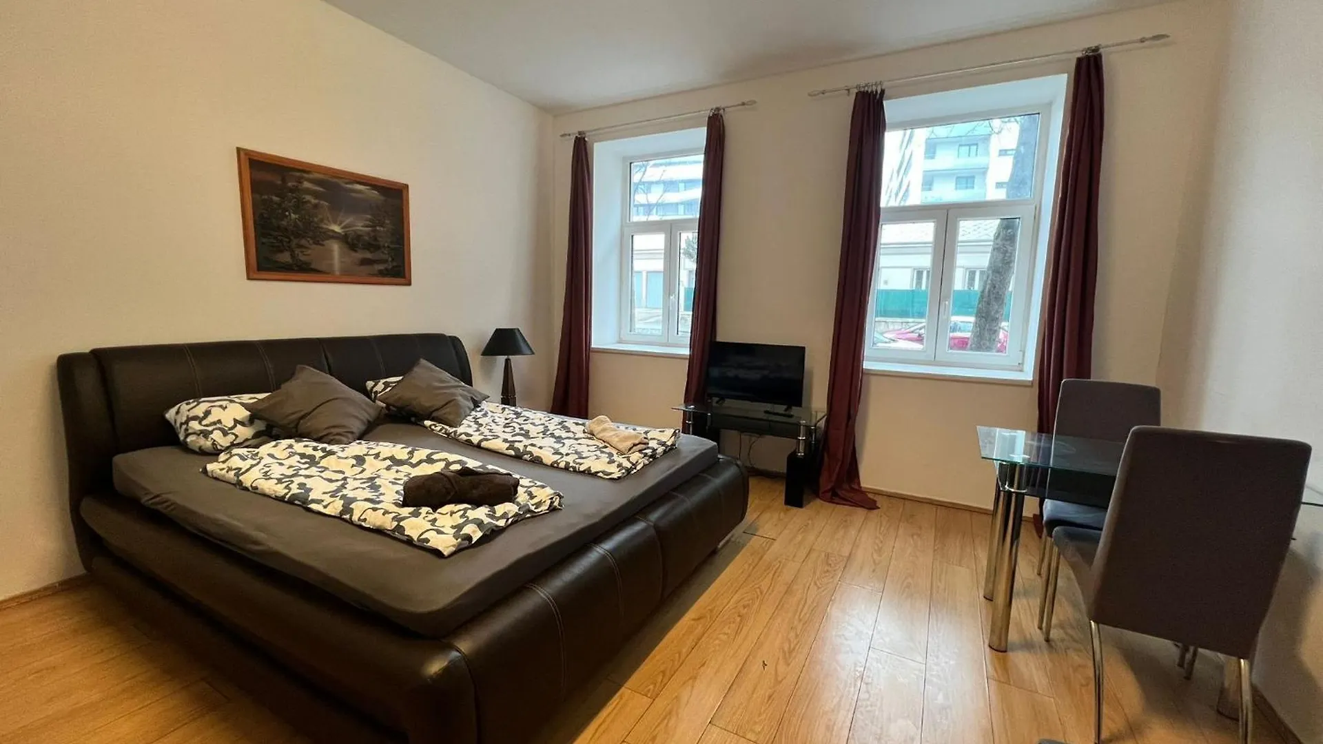 Neat 1Br Apt. Simmering - Ideal For Longstays ウィーン