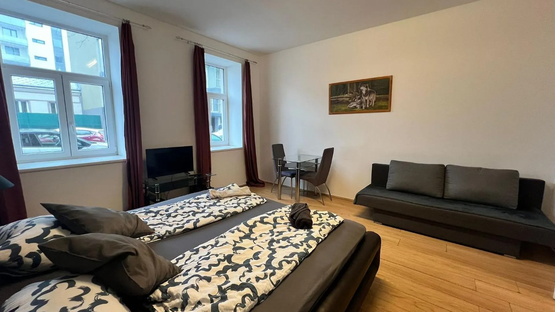 Neat 1Br Apt. Simmering - Ideal For Longstays ウィーン