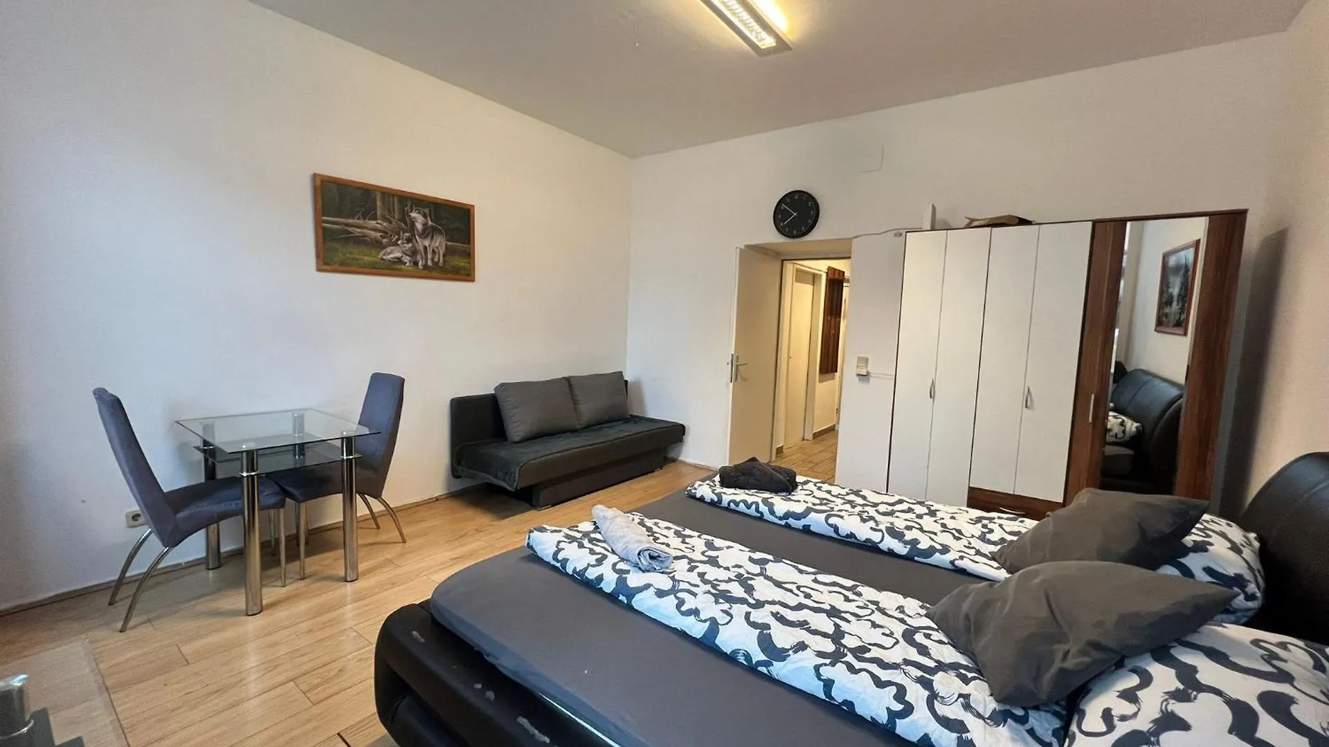 アパート Neat 1Br Apt. Simmering - Ideal For Longstays ウィーン