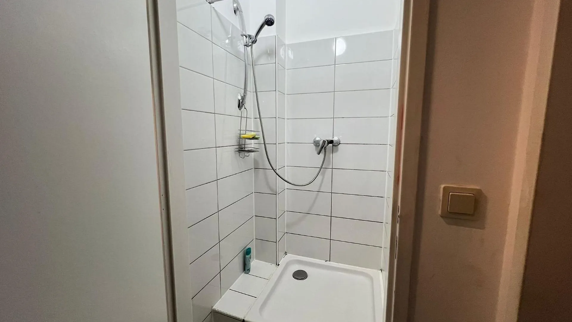 アパート Neat 1Br Apt. Simmering - Ideal For Longstays ウィーン